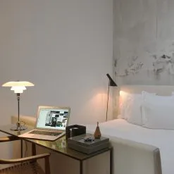 Louis Poulsen AJ Vloerlamp -Lampen 39500 02 07 8ccb55958a