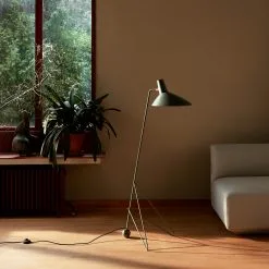 &Tradition Tripod Vloerlamp HM8 -Lampen 501696 01 3 EnvironmentImage 2089501b5c