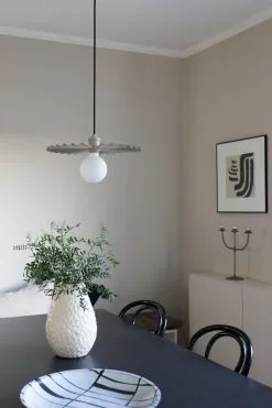 Globen Lighting Omega Hanglamp 35 Cm 6 Globen Lighting Omega Hanglamp 35 Cm -Lampen 512468 01 3 EnvironmentImage a4c61d9290