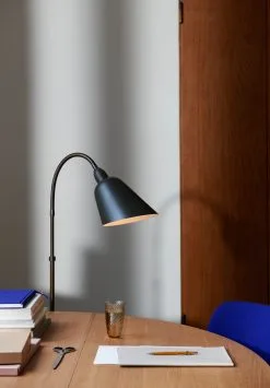 &Tradition Bellevue AJ7 Vloerlamp Anniversary Edition -Lampen 512568 01 6 EnvironmentImage 7560fb7f84