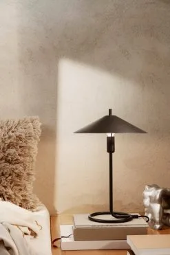 Ferm LIVING Filo Tafellamp 8 Ferm LIVING Filo Tafellamp -Lampen 514426 01 5 EnvironmentImage c9574adb8a