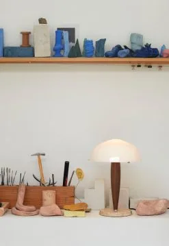 &Tradition Herman SHY3 Tafellamp -Lampen 569454 01 7 EnvironmentImage ae106901a6