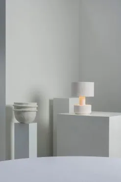 Serax Earth Tafellamp 44 Cm 5 Serax Earth Tafellamp 44 Cm -Lampen 582312 01 40 EnvironmentImage 70c9104a83