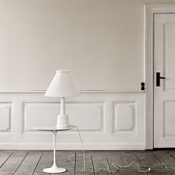 Lyngby Porcelæn Esben Klint Tafellamp -Lampen espen 201646 miljo 06572204da