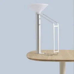 Muuto Piton Portable Tafellamp -Lampen piton portable miljC3B6 1 a4b17415a3